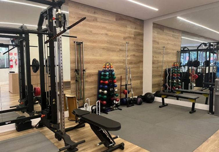 equipamentos de musculação e pilates