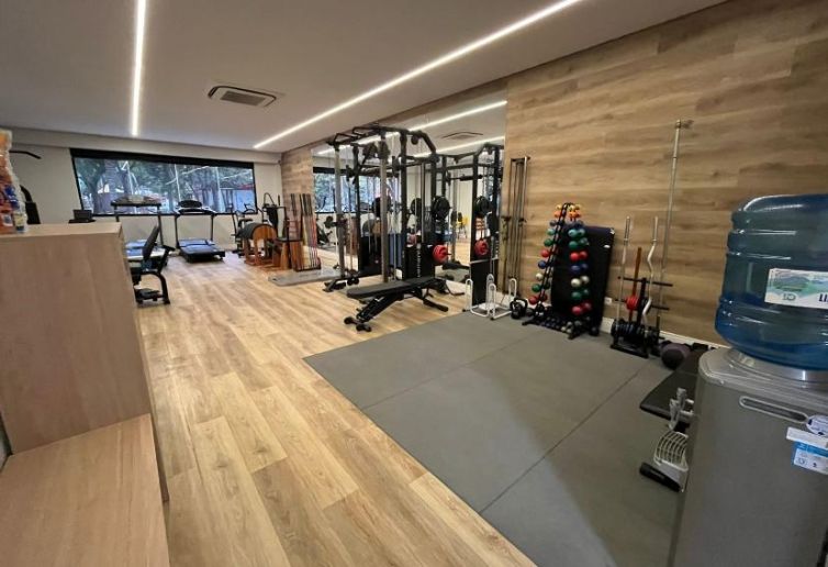 musculação esteira e aparelhos